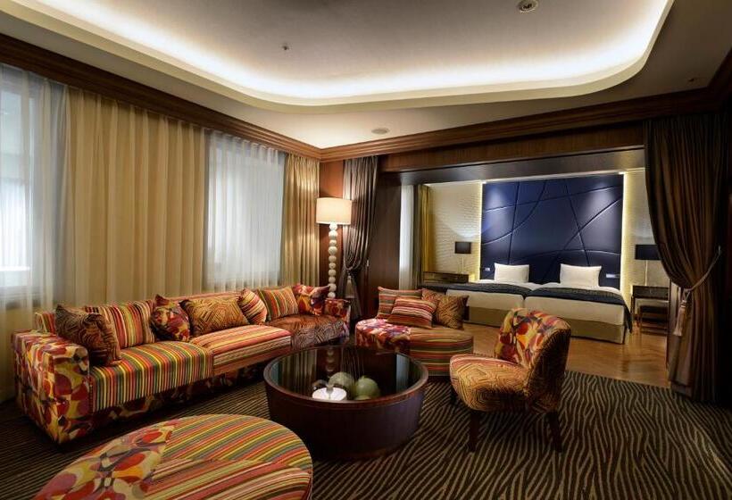 The Royal Park Hotel Tokyo Haneda Airport Terminal 3