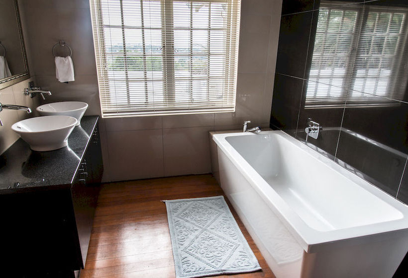 Отель The View Boutique