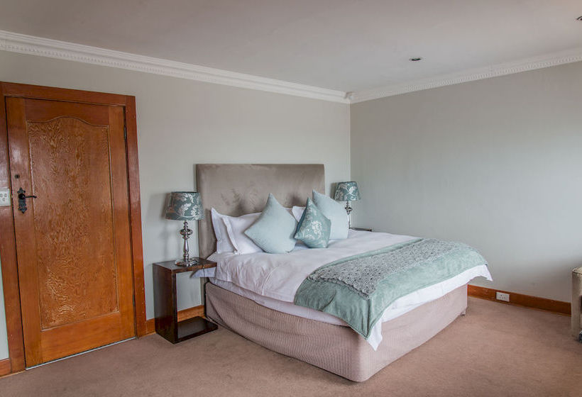 Отель The View Boutique