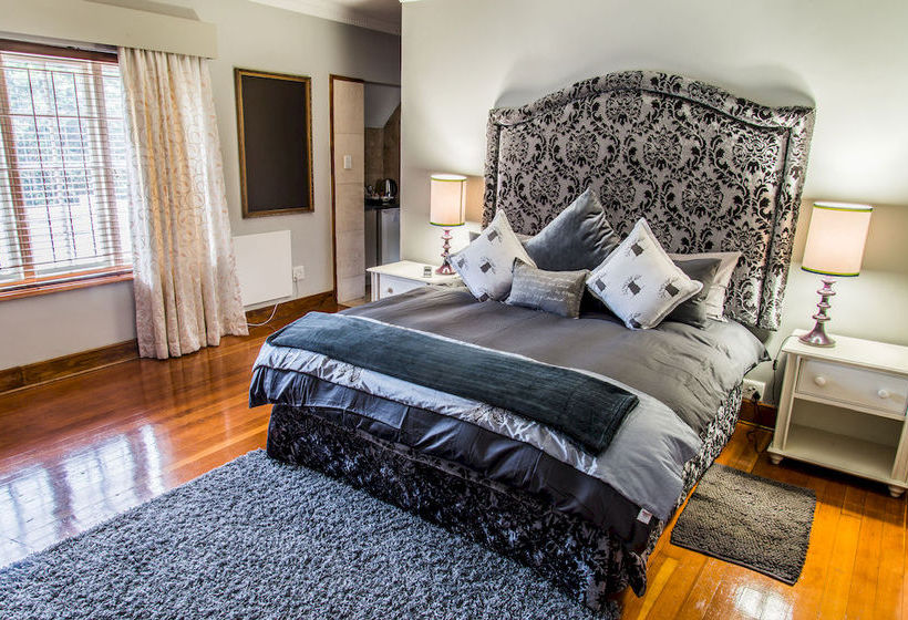 Отель The View Boutique