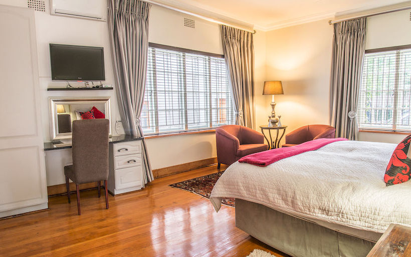 Отель The View Boutique