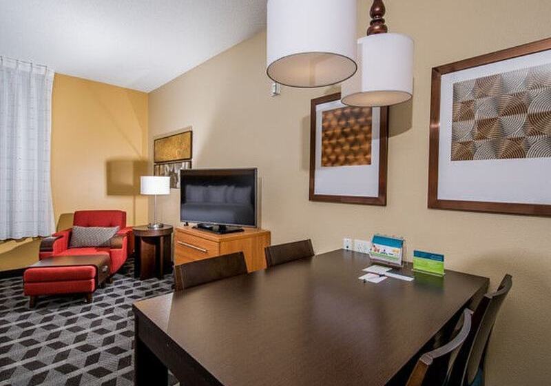 فندق Towneplace Suites By Marriott Florence