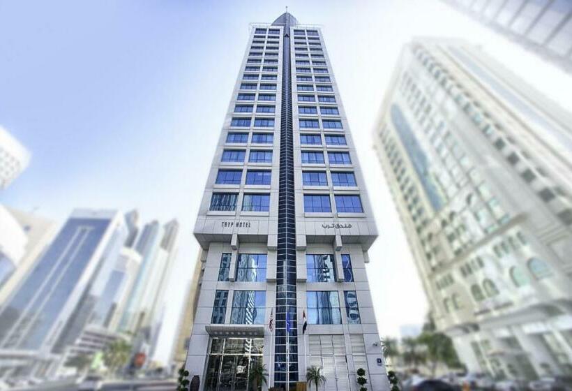 فندق Tryp By Wyndham Abu Dhabi City Center