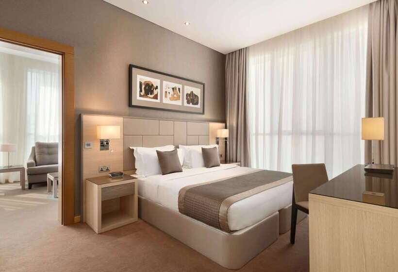 فندق Tryp By Wyndham Abu Dhabi City Center
