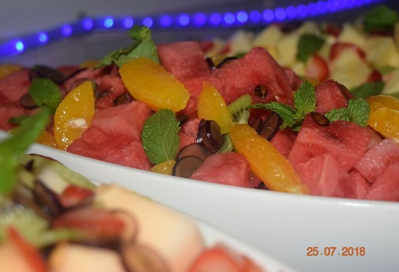 فندق Tryp By Wyndham Abu Dhabi City Center