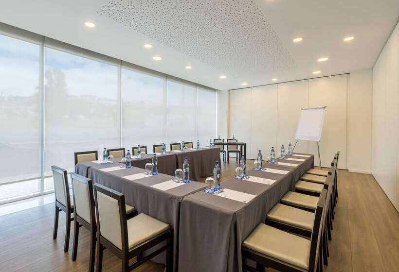 فندق Tryp By Wyndham Leiria