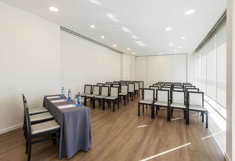 فندق Tryp By Wyndham Leiria
