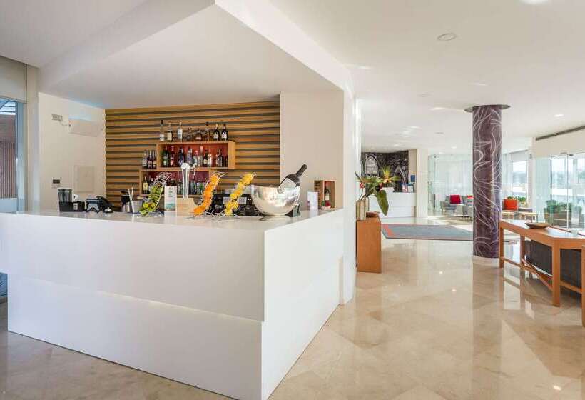 فندق Tryp By Wyndham Leiria