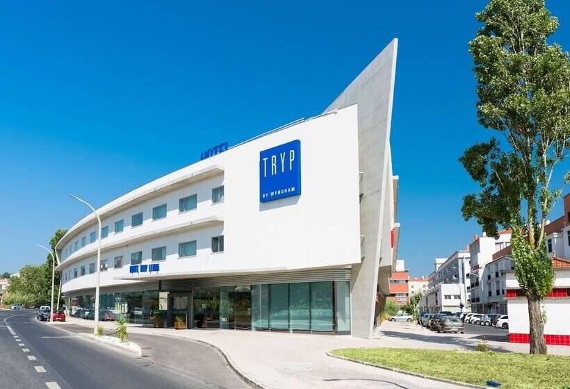 فندق Tryp By Wyndham Leiria