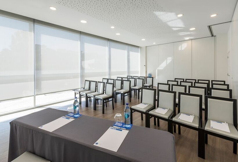 فندق Tryp By Wyndham Leiria