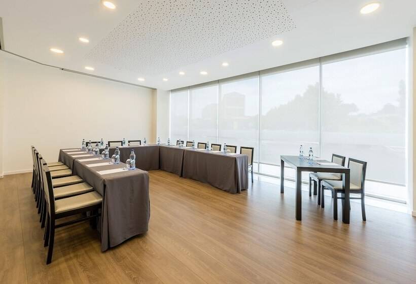 فندق Tryp By Wyndham Leiria