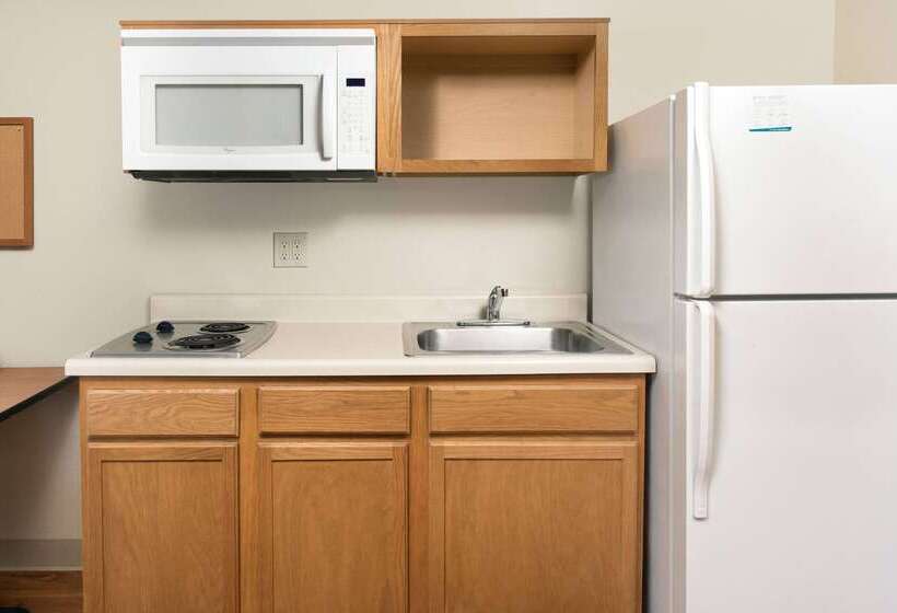 فندق Woodspring Suites St Louis Arnold