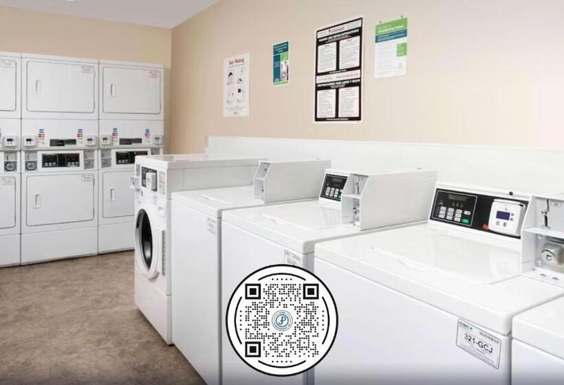 فندق Woodspring Suites St Louis Arnold