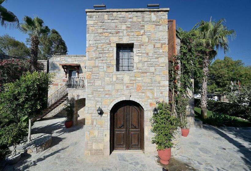 Отель Yalikavak Marina Garden