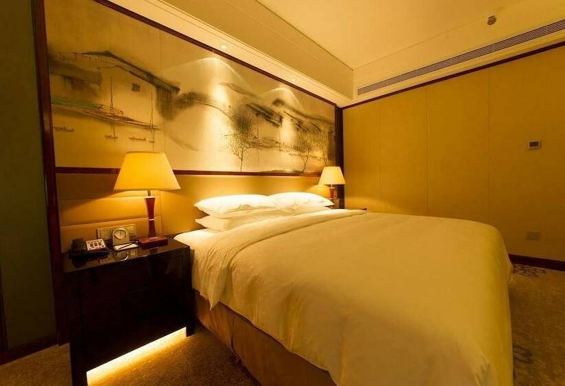 Отель Yang Peng Jin Jiang