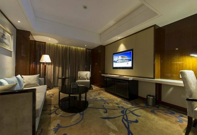 Отель Yang Peng Jin Jiang