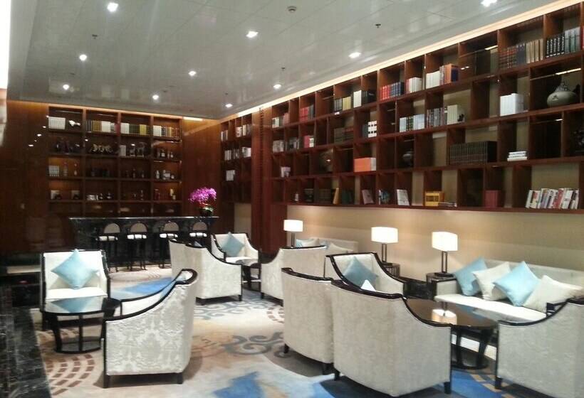 Отель Yang Peng Jin Jiang