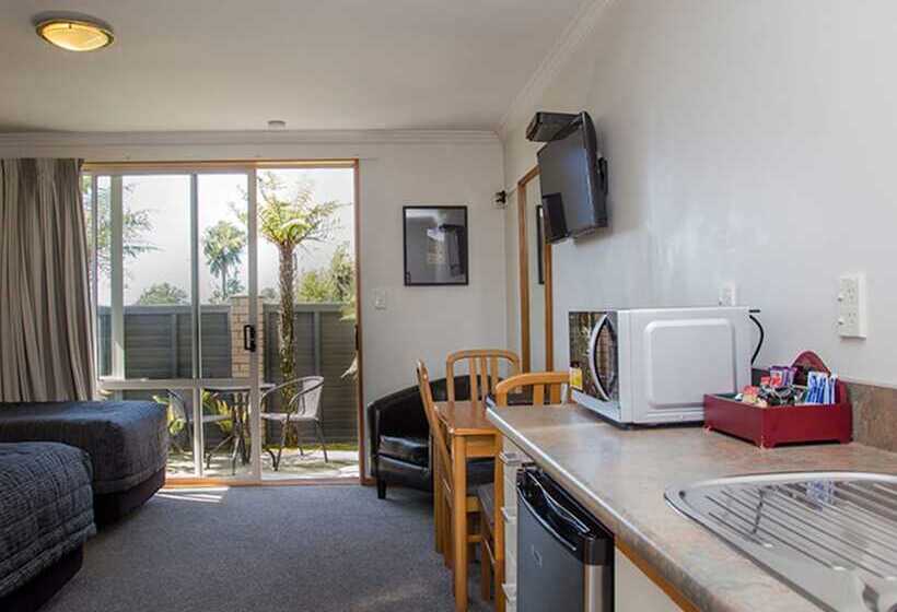 מוטל Asure Chelsea Gateway Motor Lodge