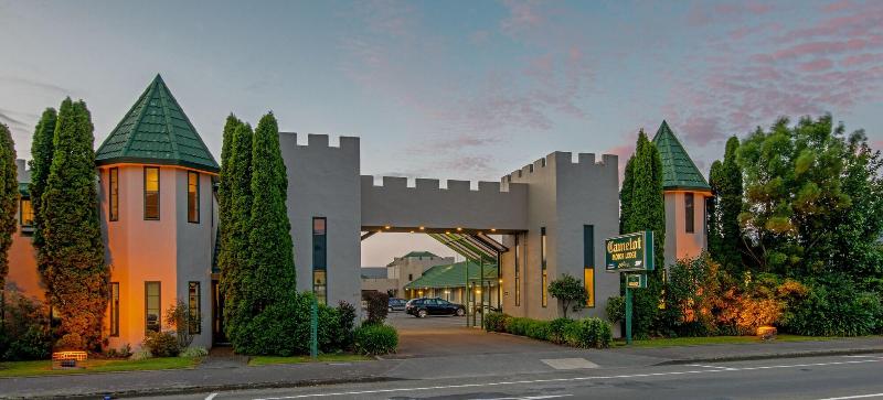 מוטל Camelot Motor Lodge And Conference Centre