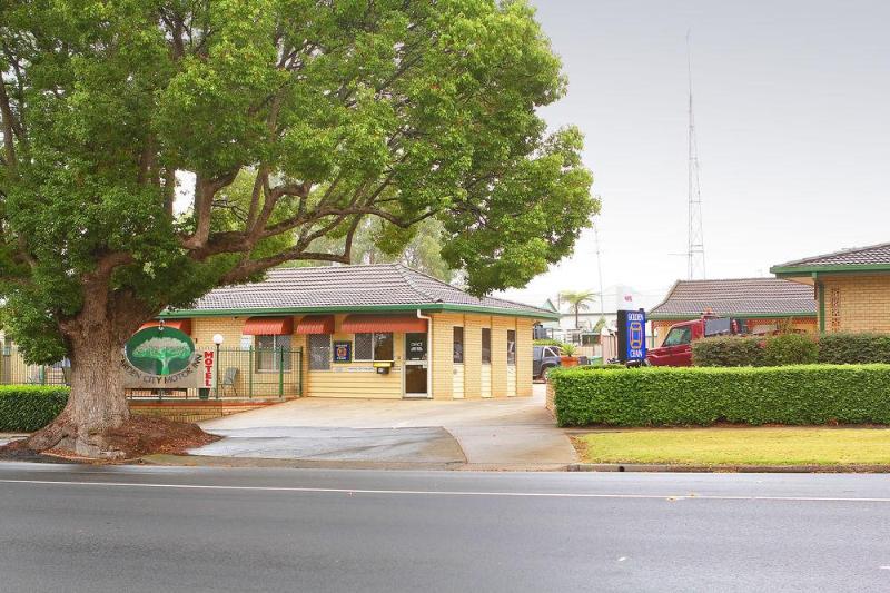 מוטל Garden City Motor Inn