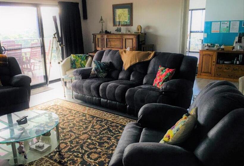 بنسيون Storm Bay B & B