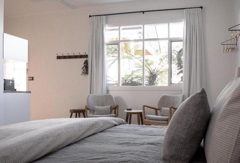 פנסיון Walton House