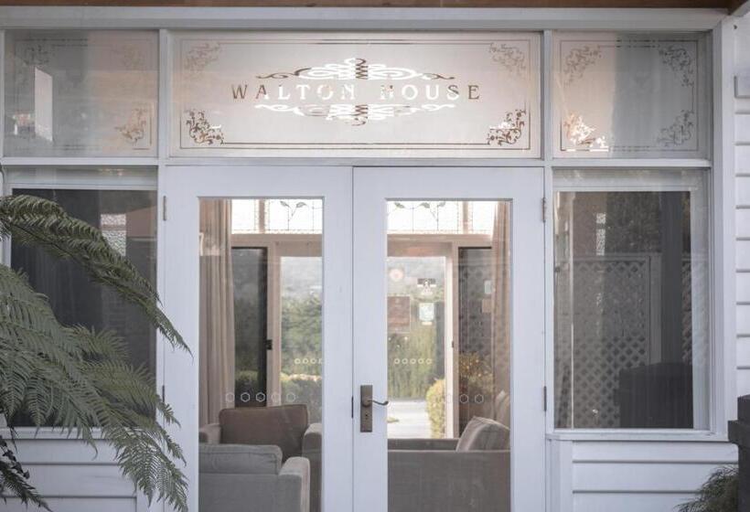 פנסיון Walton House