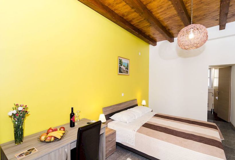 펜션 Rooms Cavtat Old Town