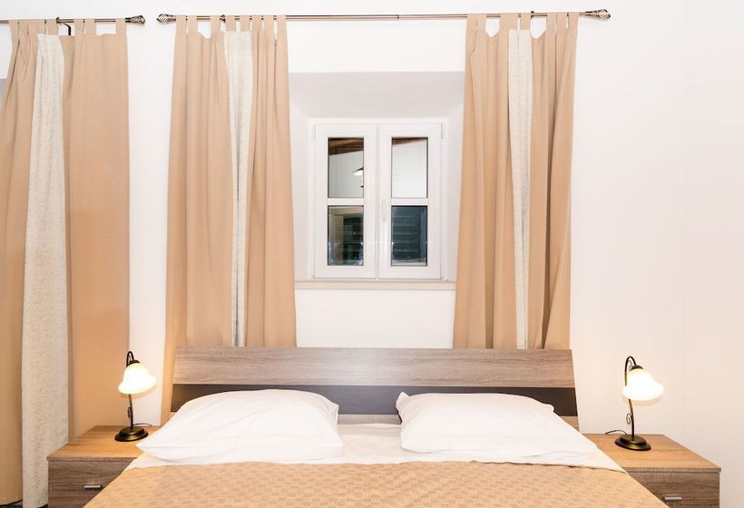 펜션 Rooms Cavtat Old Town