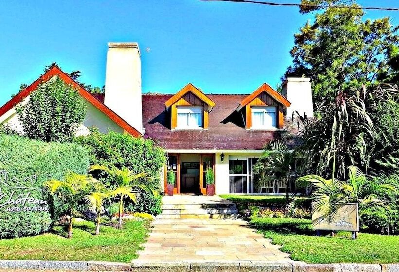 Petit Chateau Hotel Boutique