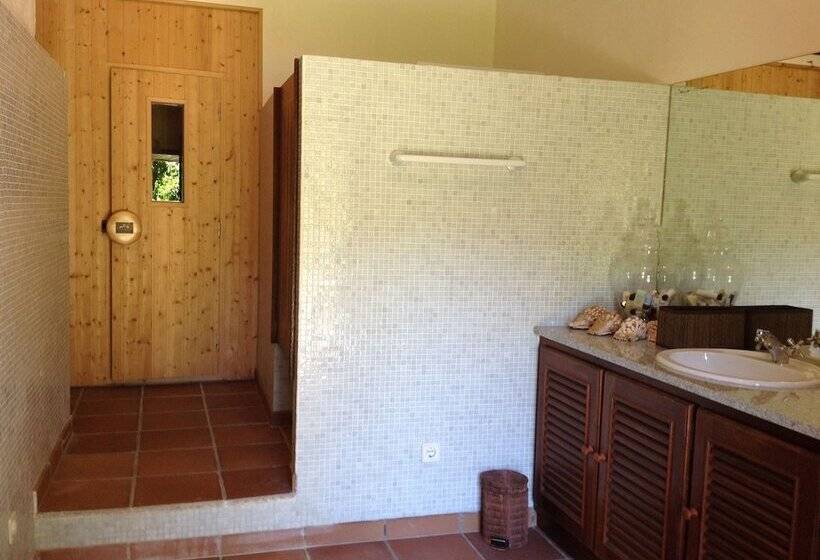 Quinta Das Escomoeiras