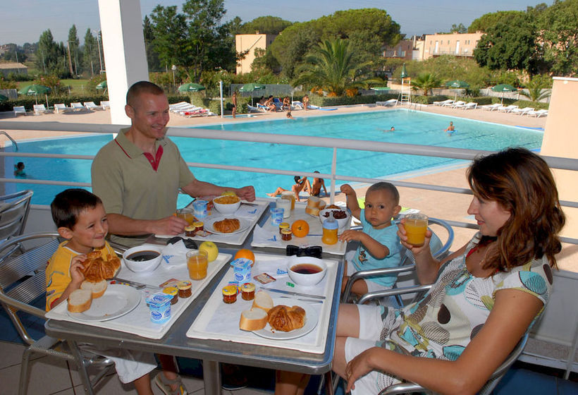 渡假胜地 Village Vacances Azureva Fréjus