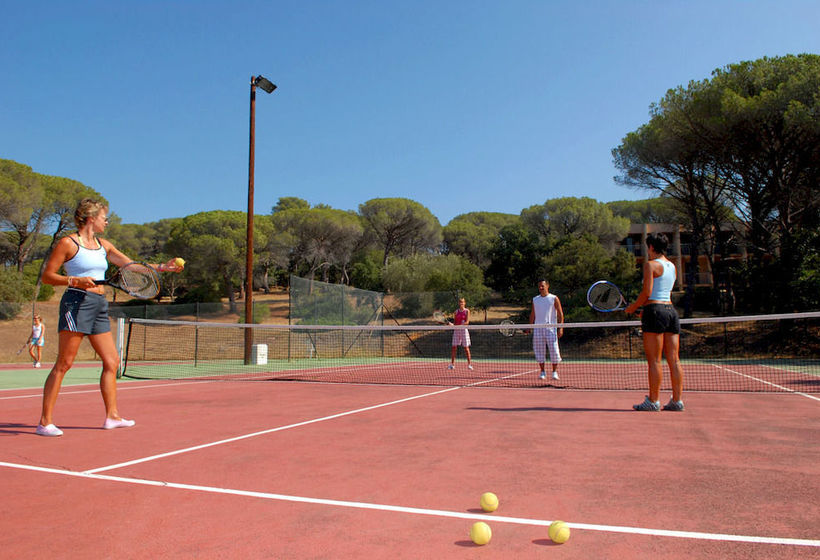 渡假胜地 Village Vacances Azureva Fréjus