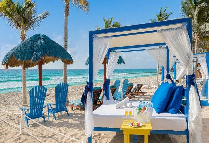 استراحتگاه The Pyramid Cancun