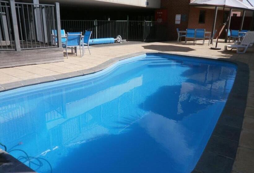 Sovereign Views Apartments