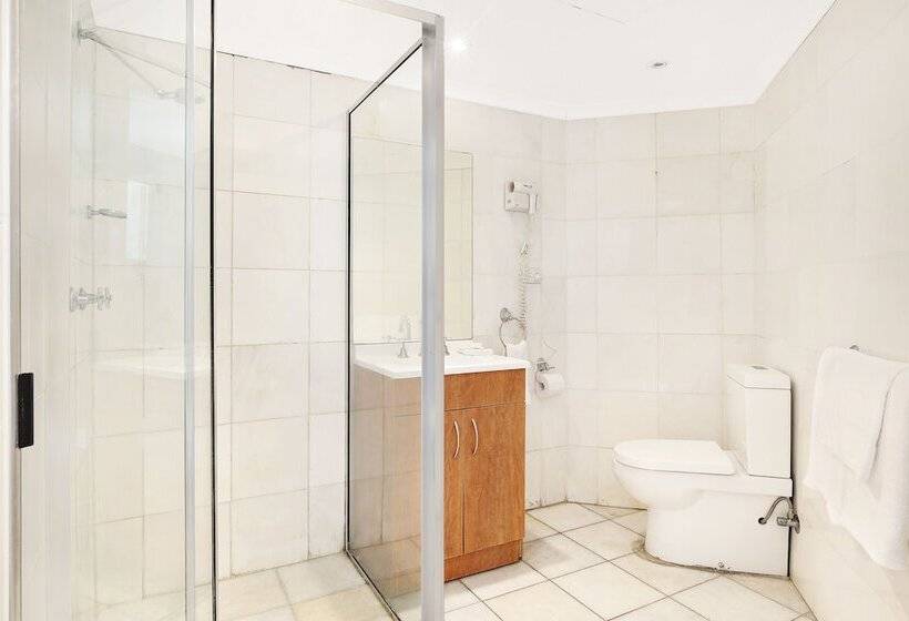 Sydney Airport Suites