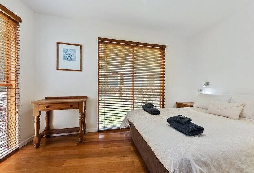 Wheelhouse Apartments