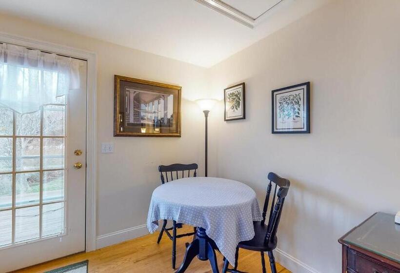 مبيت وإفطار Brewster By The Sea Inn