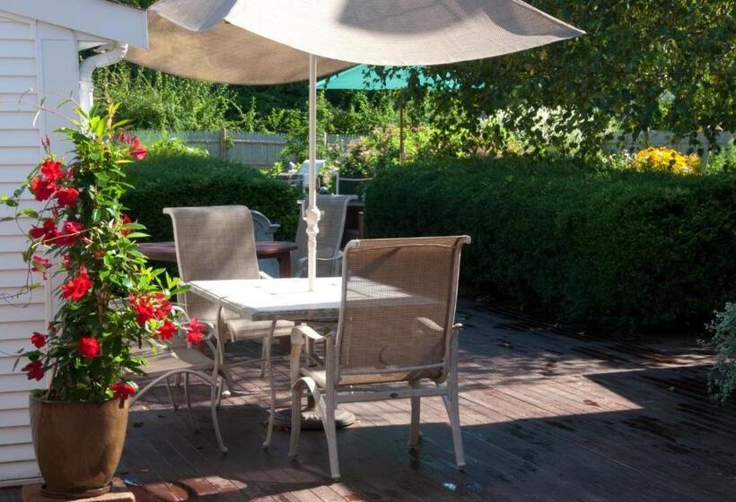 مبيت وإفطار Brewster By The Sea Inn