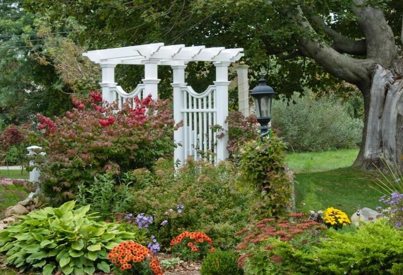 مبيت وإفطار Brewster By The Sea Inn