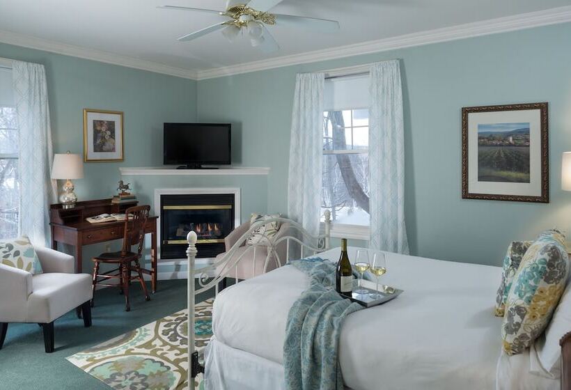 تختخواب و صبحانه Hampton Terrace Inn