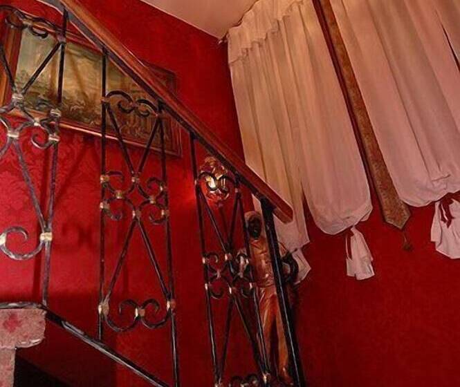 تختخواب و صبحانه Residenza La Loggia