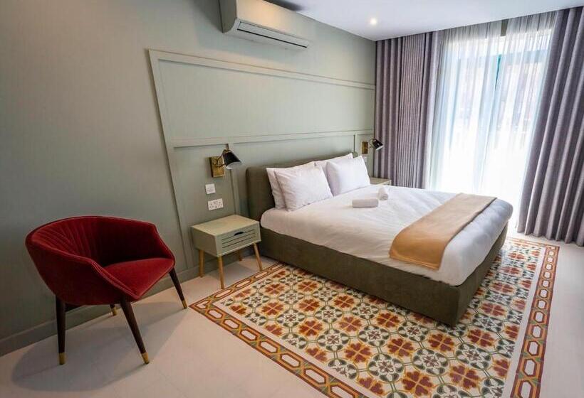 تختخواب و صبحانه The Vincent