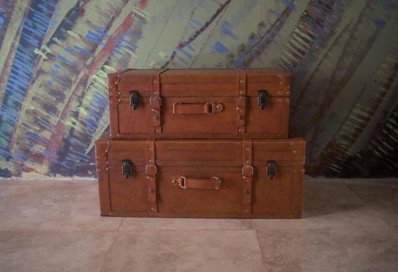 تختخواب و صبحانه The Vincent