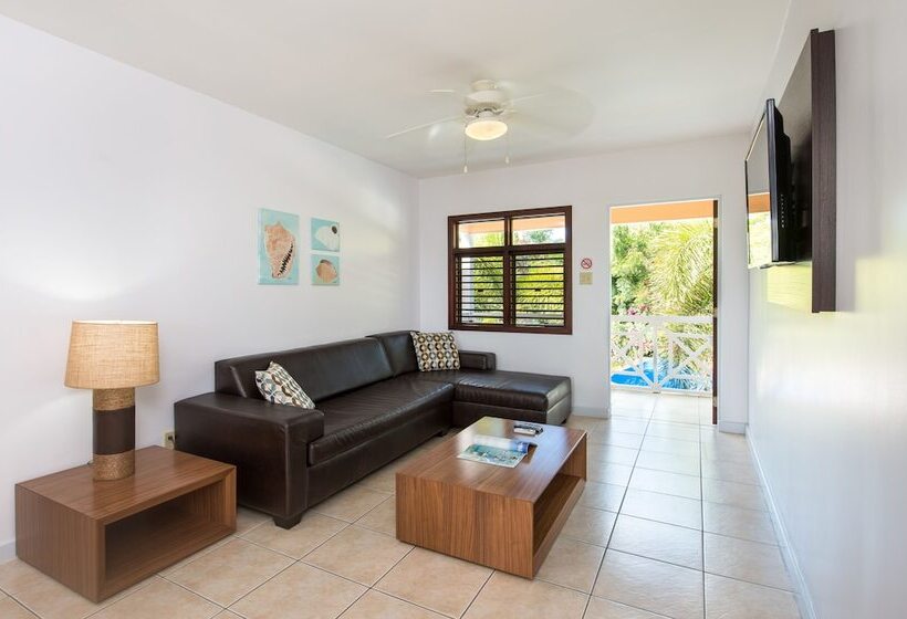 Buccaneer Beach Club