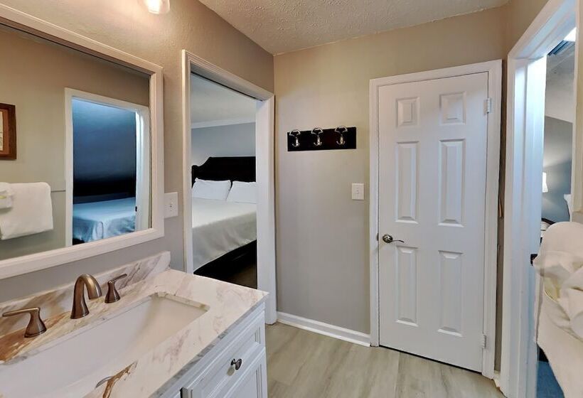 Crystal Villas By Southern Vacation Rentals