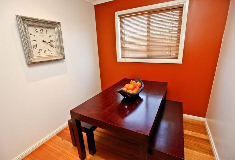 Emaroo Cottages Broken Hill