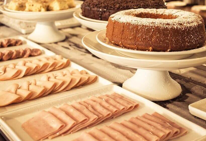 Отель 10 Ponta Grossa