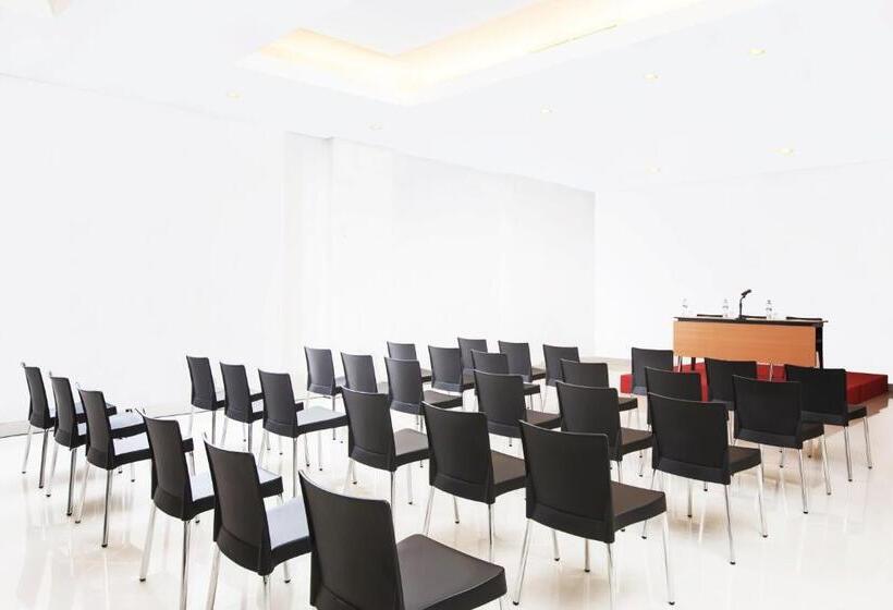 Amaris Hotel Gorontalo