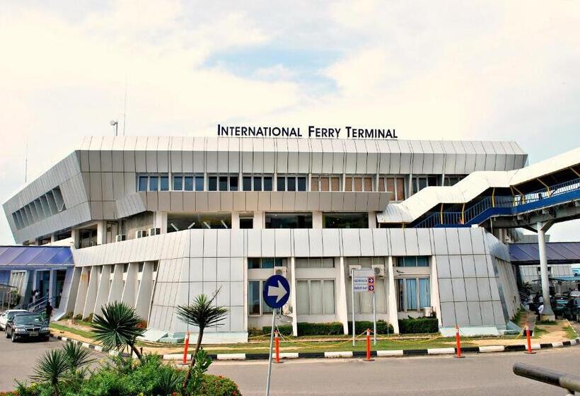 Amaris Hotel Nagoya Hill   Batam